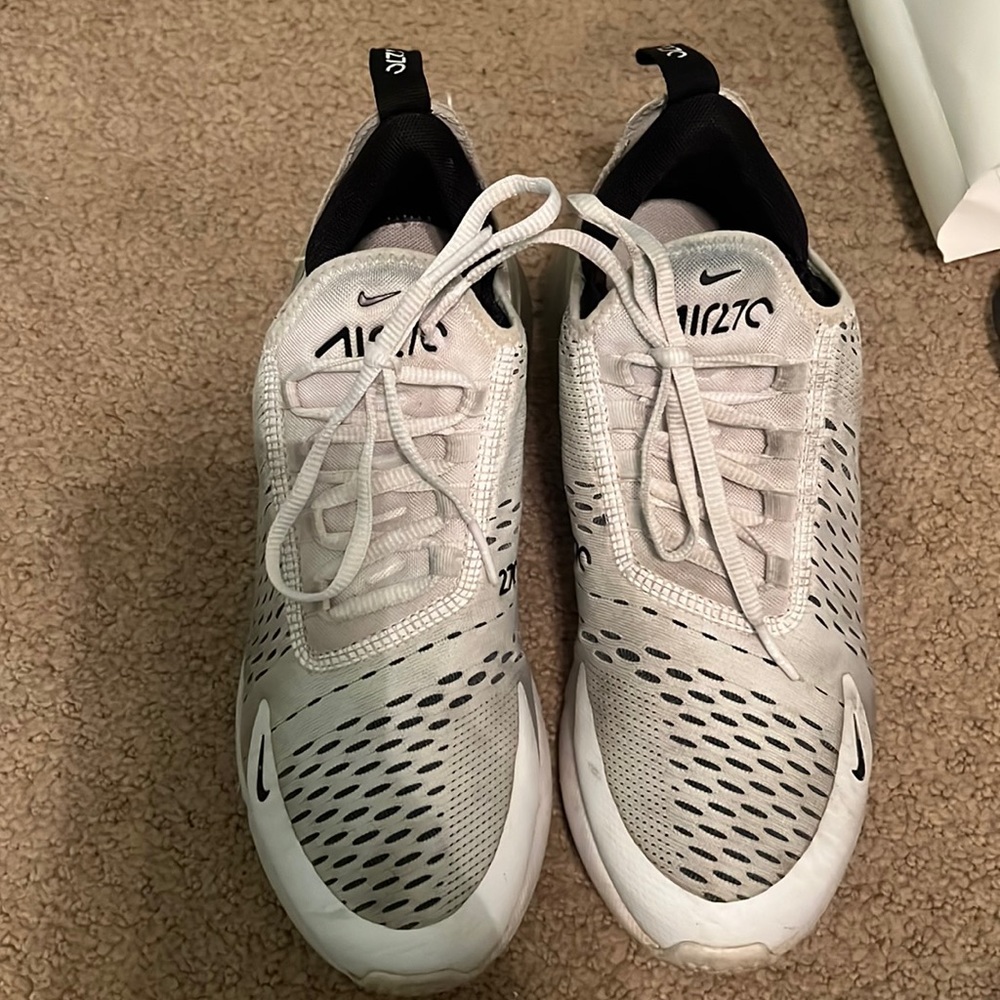 Nike 270’S shoes